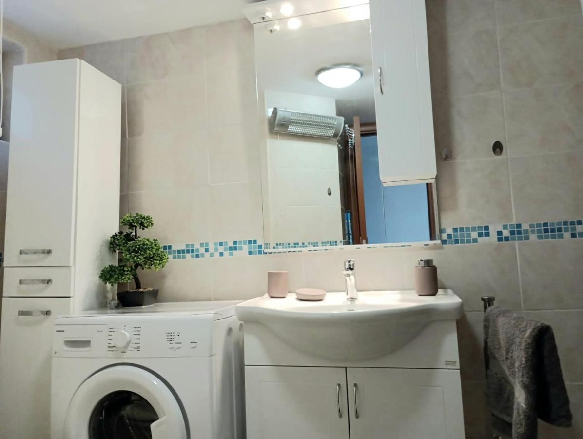 Apartment Natali Kaštel Stari Zewnętrze zdjęcie