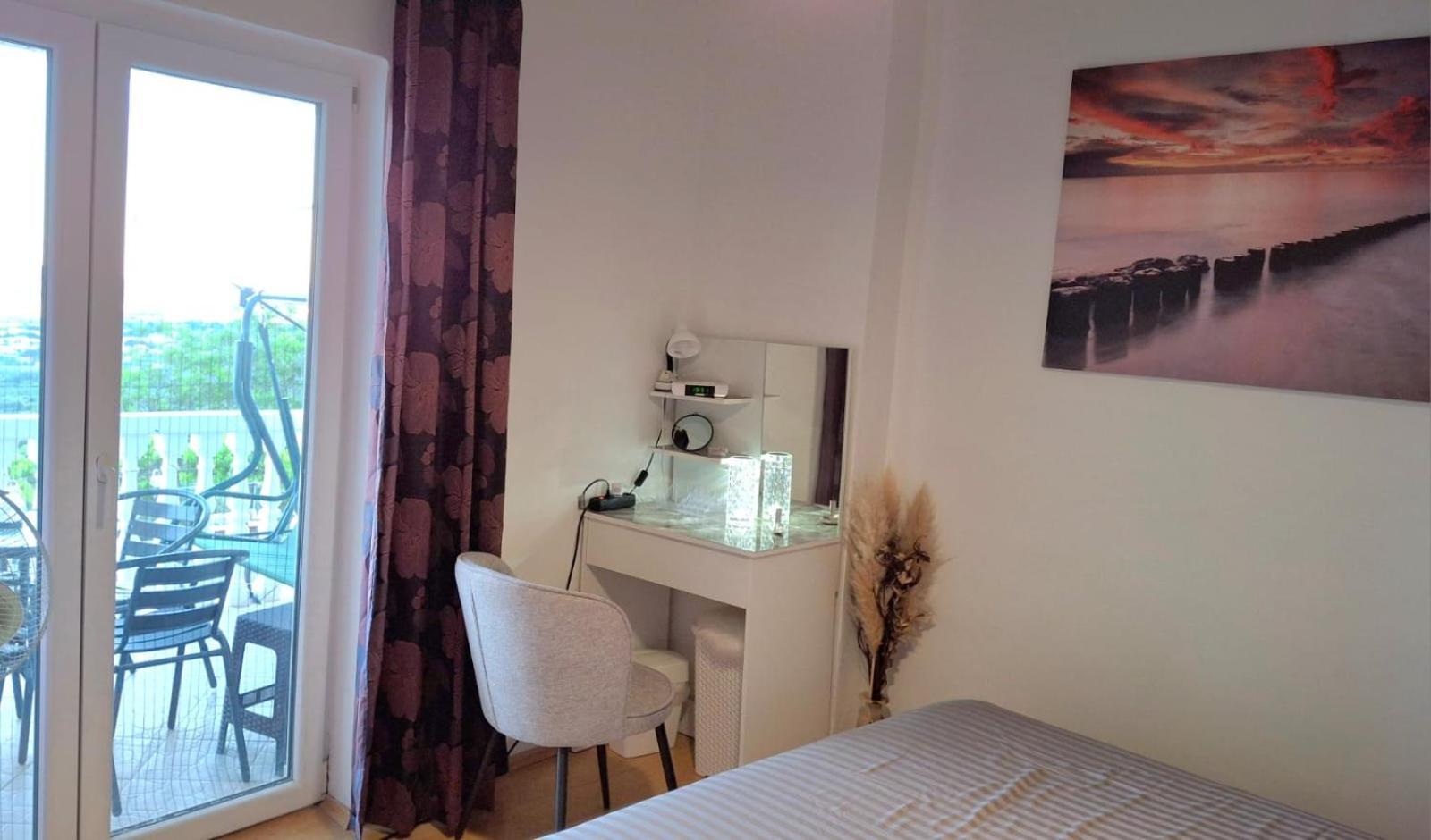 Apartment Natali Kaštel Stari Zewnętrze zdjęcie